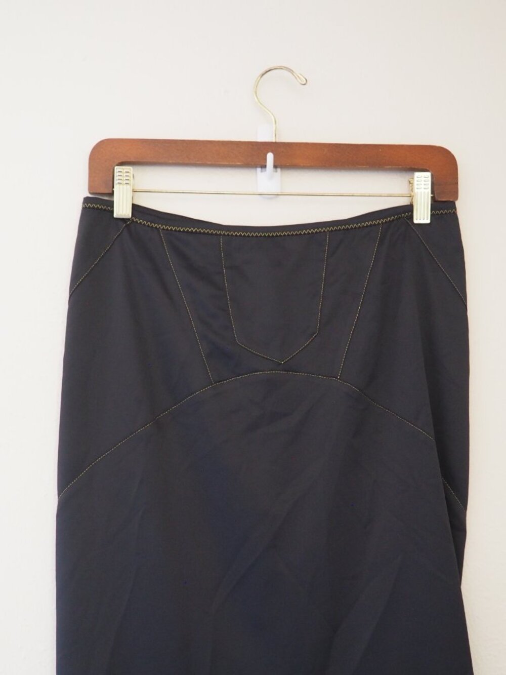 Vintage Roberto Just Cavalli Black Satin Ruffle Trim Skirt sz 42 - Picture 2 of 11